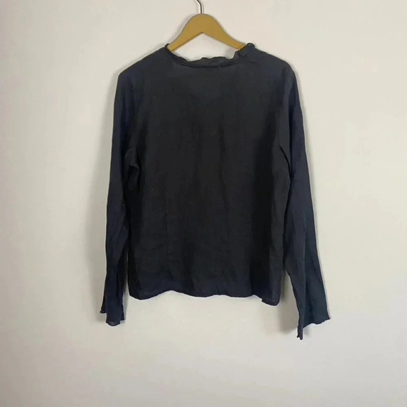 Solitaire Linen Vintage Button Up Top - Picture 8 of 9